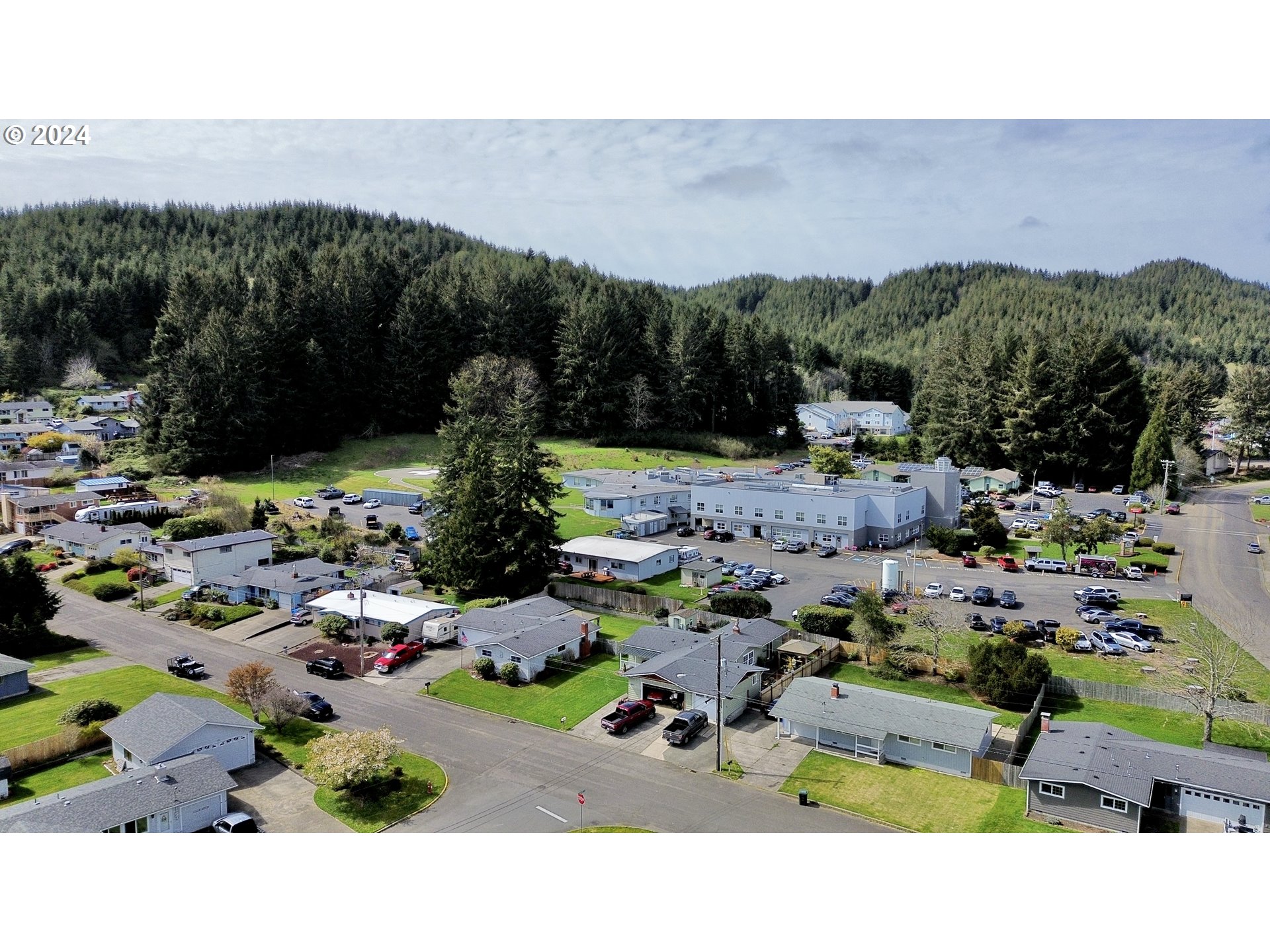 3381 Ridgeway Drive Reedsport, OR 97467 - Photo 43 of 48 Gallery Image 43