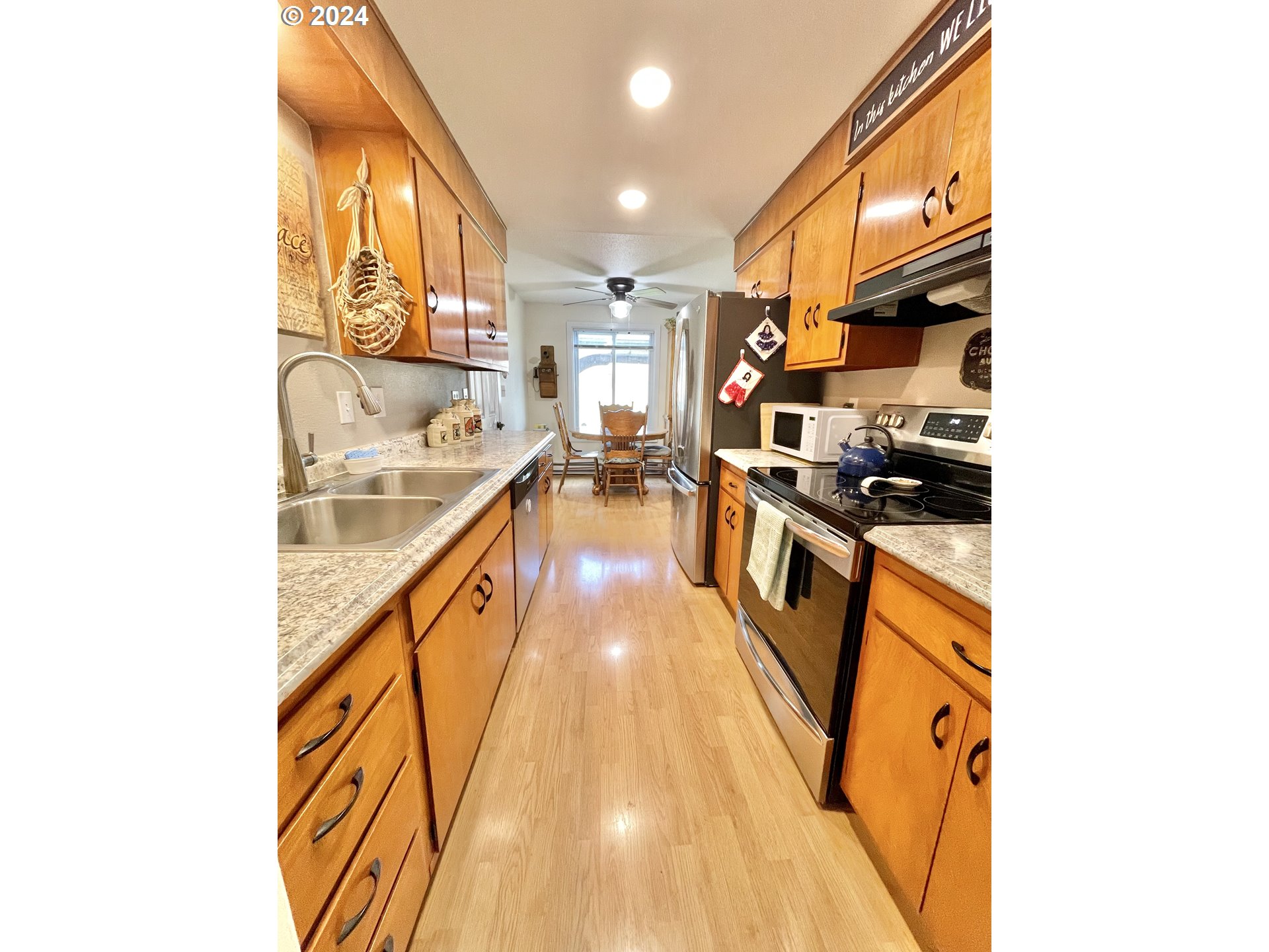 3381 Ridgeway Drive Reedsport, OR 97467 - Photo 5 of 48 Gallery Image 5