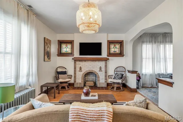 $424,900 | 3954 Fillmore Street, St. Louis, MO 63116