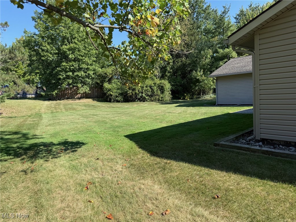 15222 High Point Road Strongsville, OH 44136 - Photo 6 of 18 Gallery Image 6
