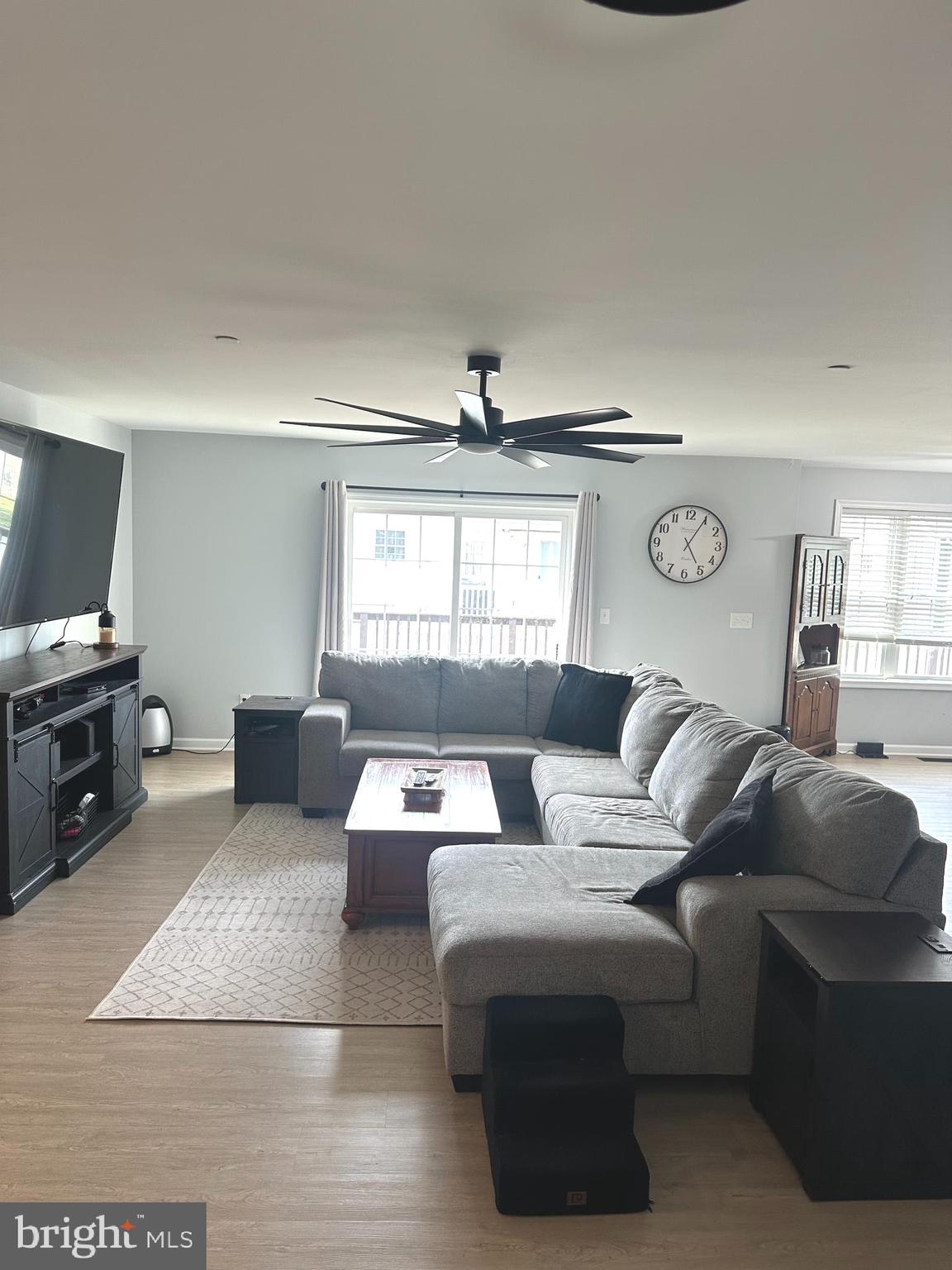 5 Seward Road Ridgely, MD 21660 - Photo 7 of 28 Great Room open to DR/Kitchen