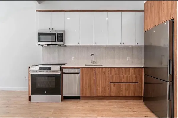 $3,400 | 161 Lenox Road, Unit 512 | Flatbush