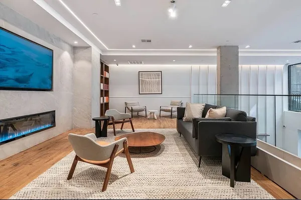 $3,400 | 161 Lenox Road, Unit 512 | Flatbush