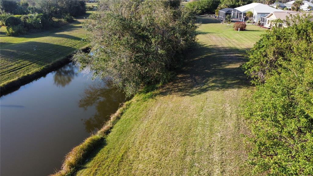 369 San Cristobal Avenue Punta Gorda, FL 33983 - Photo 5 of 8