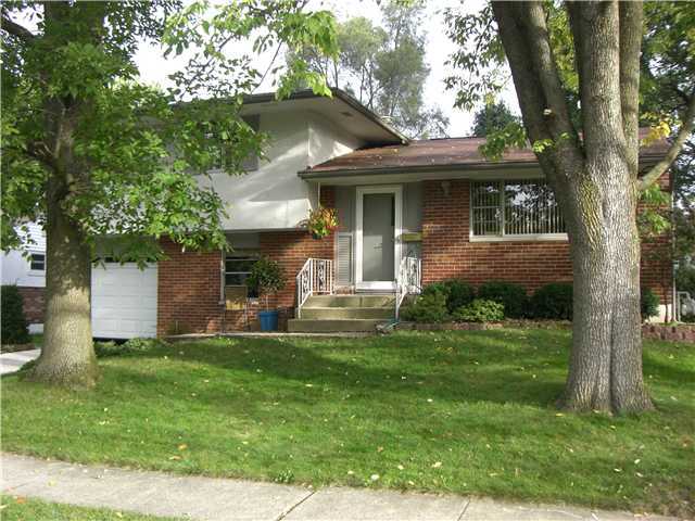 1480 Thurell Road Columbus, OH 43229 - Photo 1 of 16 Gallery Image 1
