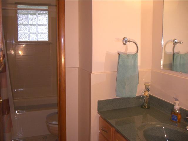 1480 Thurell Road Columbus, OH 43229 - Photo 13 of 16 Gallery Image 13