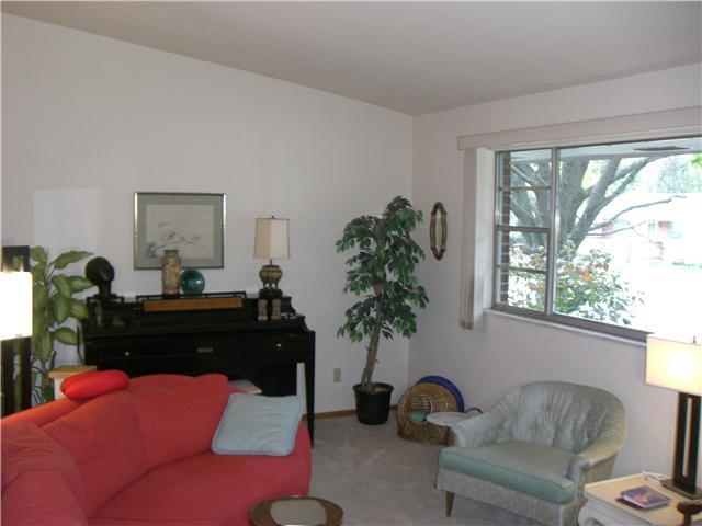1480 Thurell Road Columbus, OH 43229 - Photo 7 of 16 Gallery Image 7