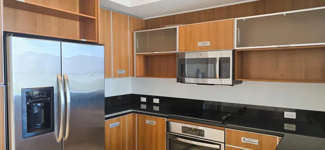 a close view of sink