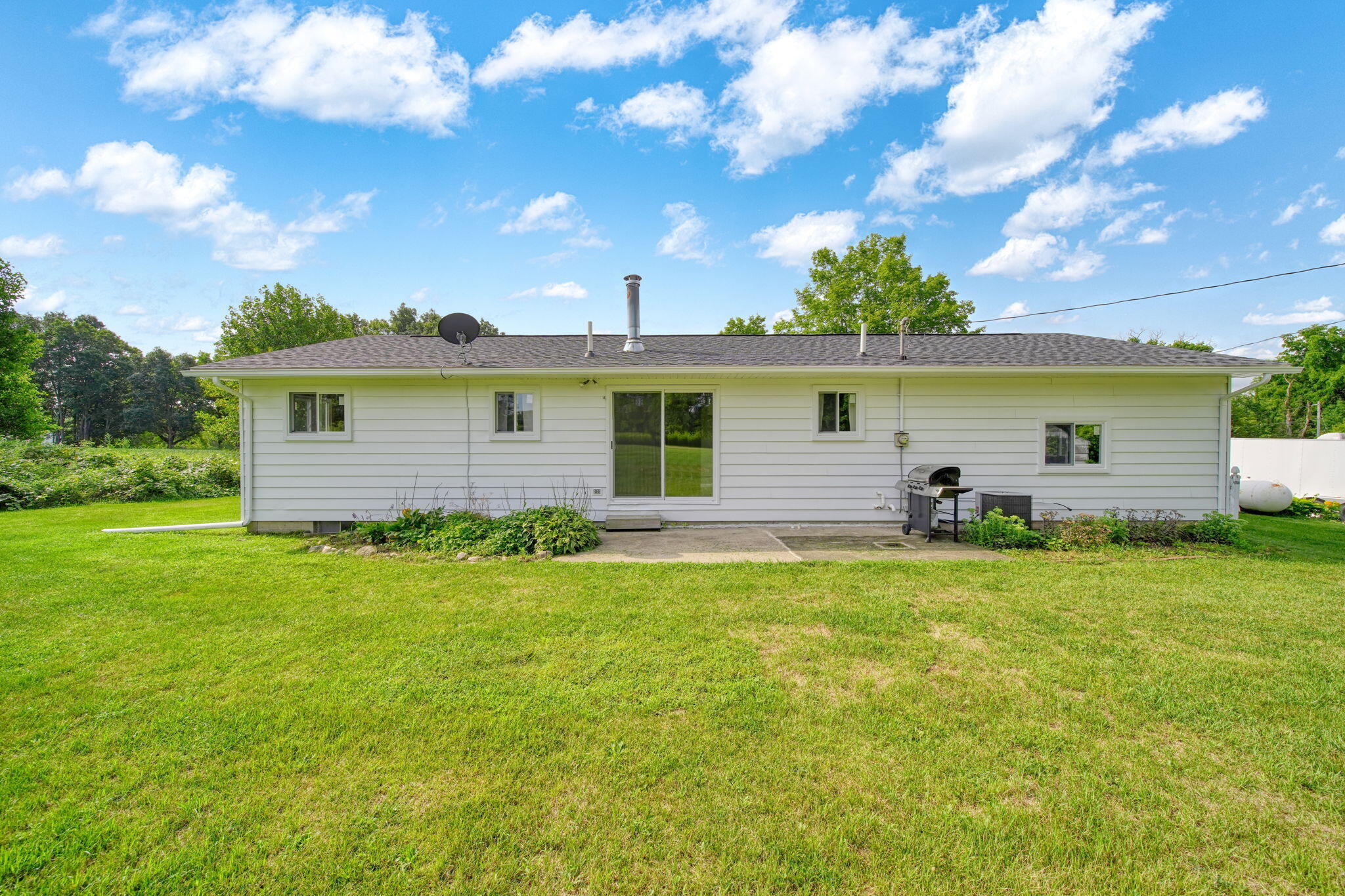 3238 Territorial Road Leslie, MI 49251 - Photo 18 of 26 20
