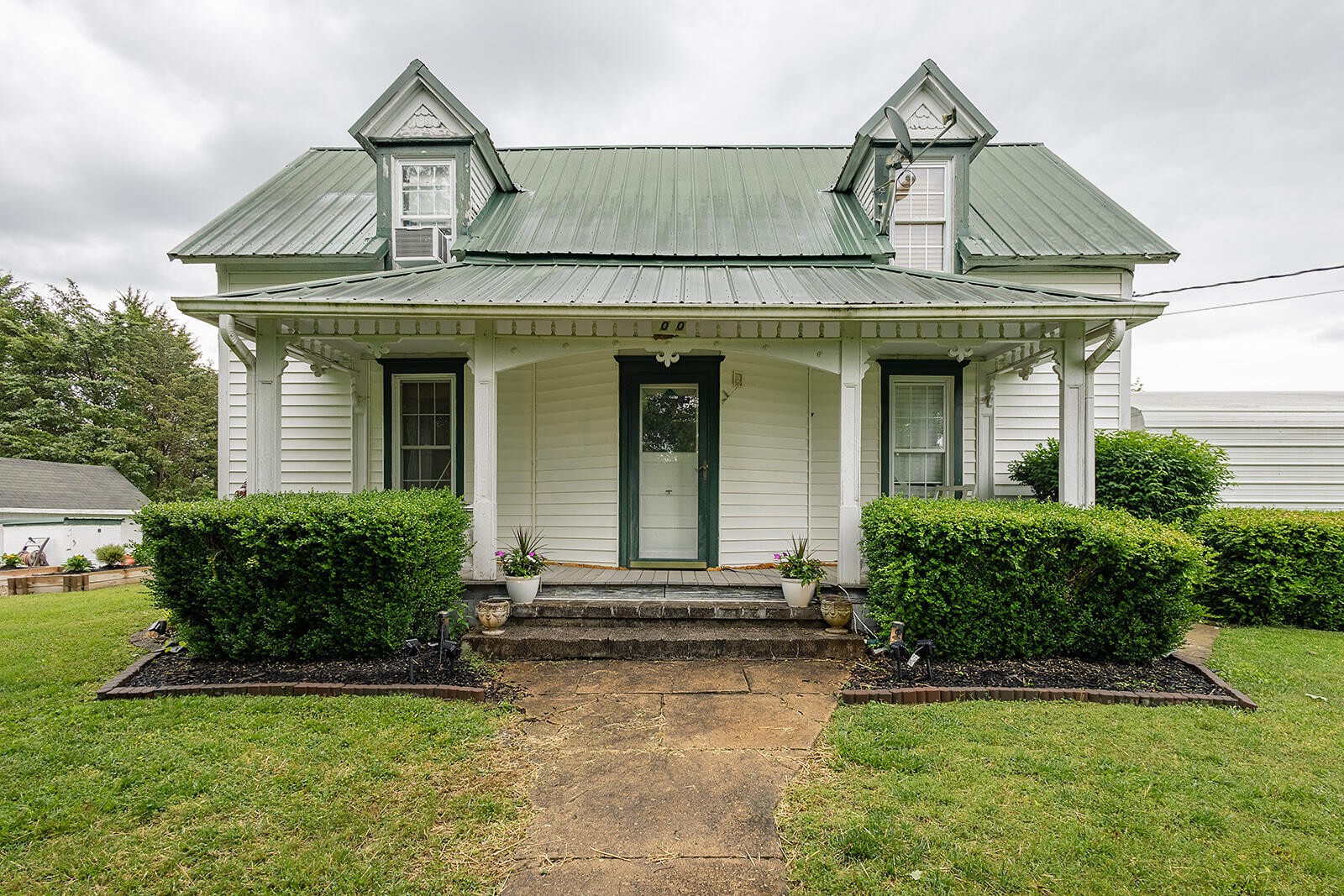 4030 Douglas Dam Road Kodak, TN 37764 - Photo 1 of 35 Gallery Image 1