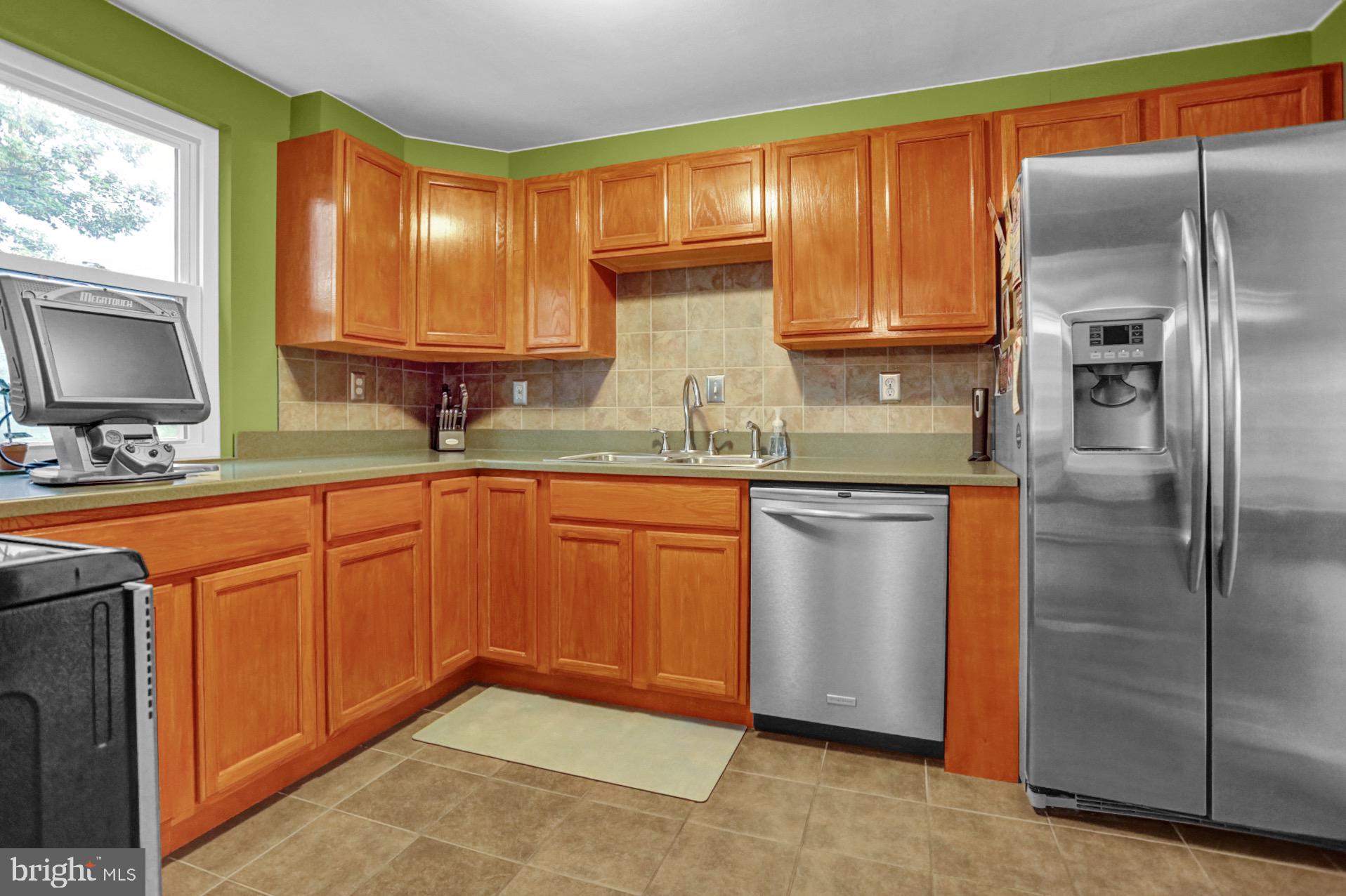319 Egle Road Reading, PA 19601 - Photo 9 of 30