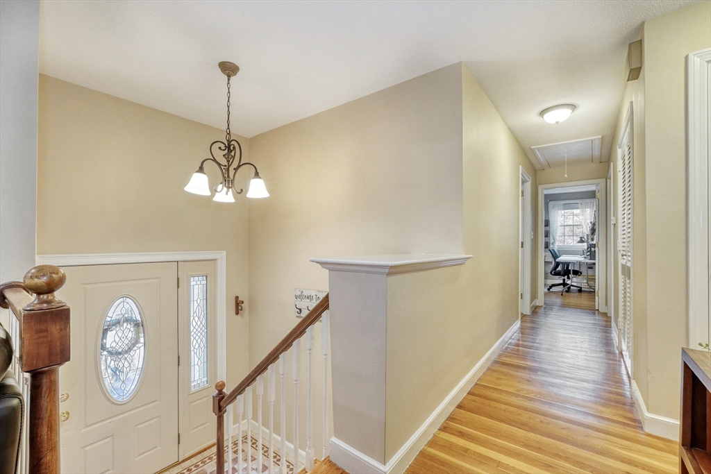 13 Tamarack Road Medfield, MA 02052 - Photo 12 of 41