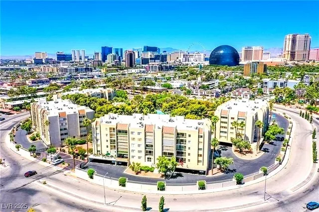 $200,000 | 730 South Royal Crest Circle, Unit 414, Las Vegas, NV 89169