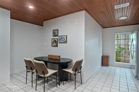 $750,000 | 5800 Jefferson Paige Road, Shreveport, LA 71119