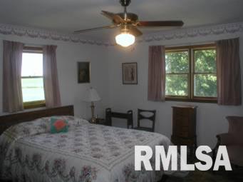12540 Garden Plain Road Morrison, IL 61270 - Photo 4 of 11