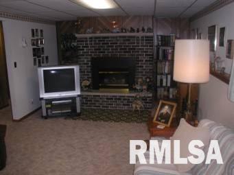 12540 Garden Plain Road Morrison, IL 61270 - Photo 7 of 11