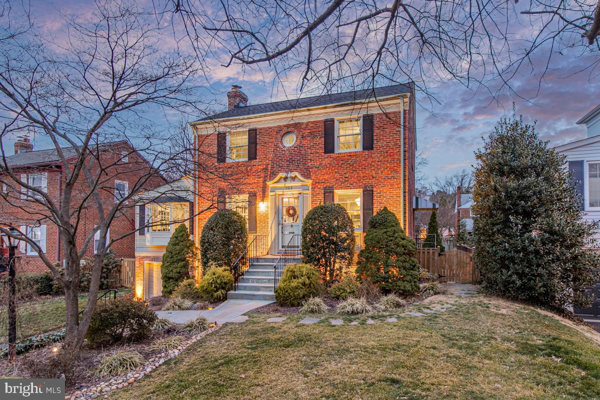 703 Forest Glen Road Silver Spring, MD 20901 - Photo 2 of 47
