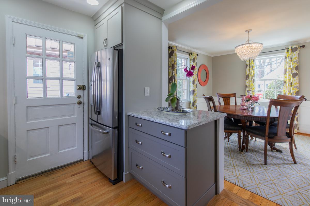 703 Forest Glen Road Silver Spring, MD 20901 - Photo 22 of 47