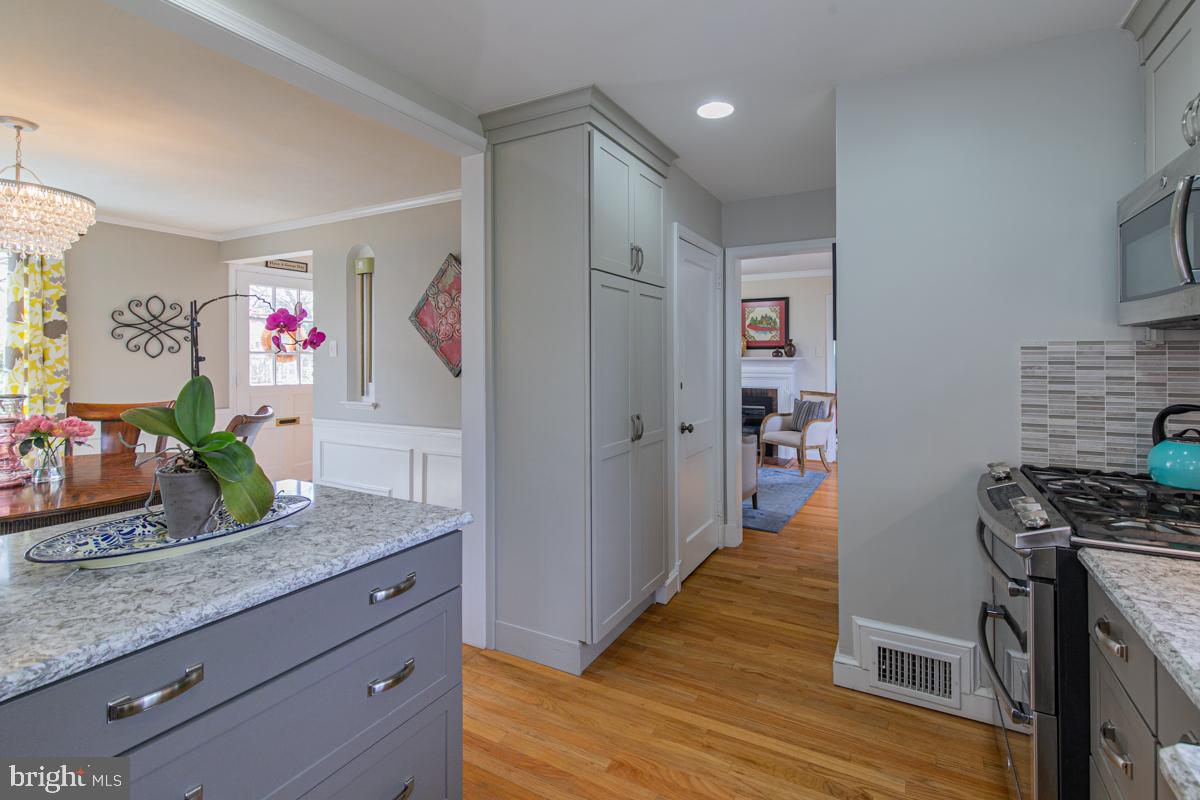 703 Forest Glen Road Silver Spring, MD 20901 - Photo 24 of 47
