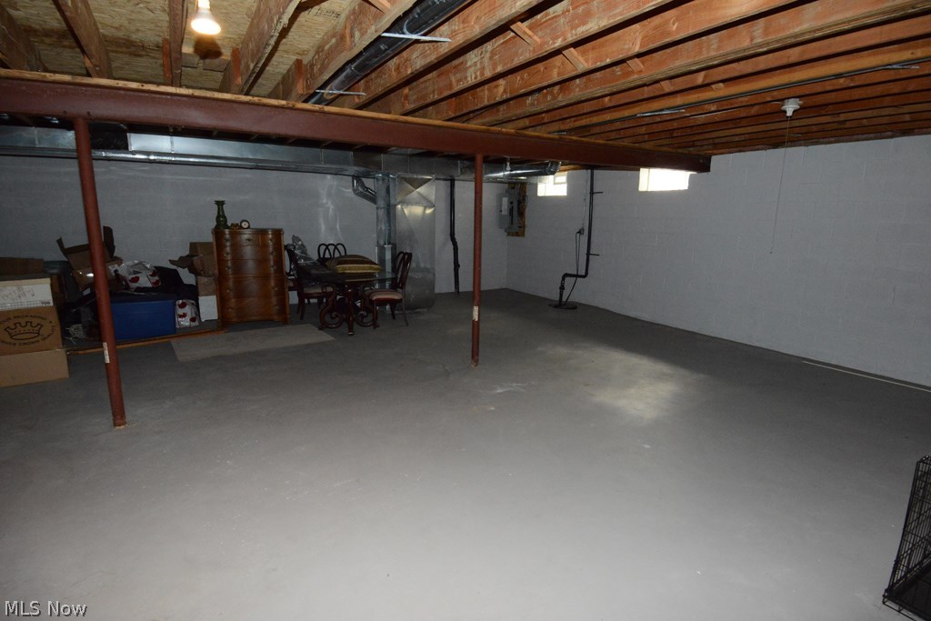 4164 Castle Ridge Akron, OH 44321 - Photo 30 of 35 Gallery Image 30