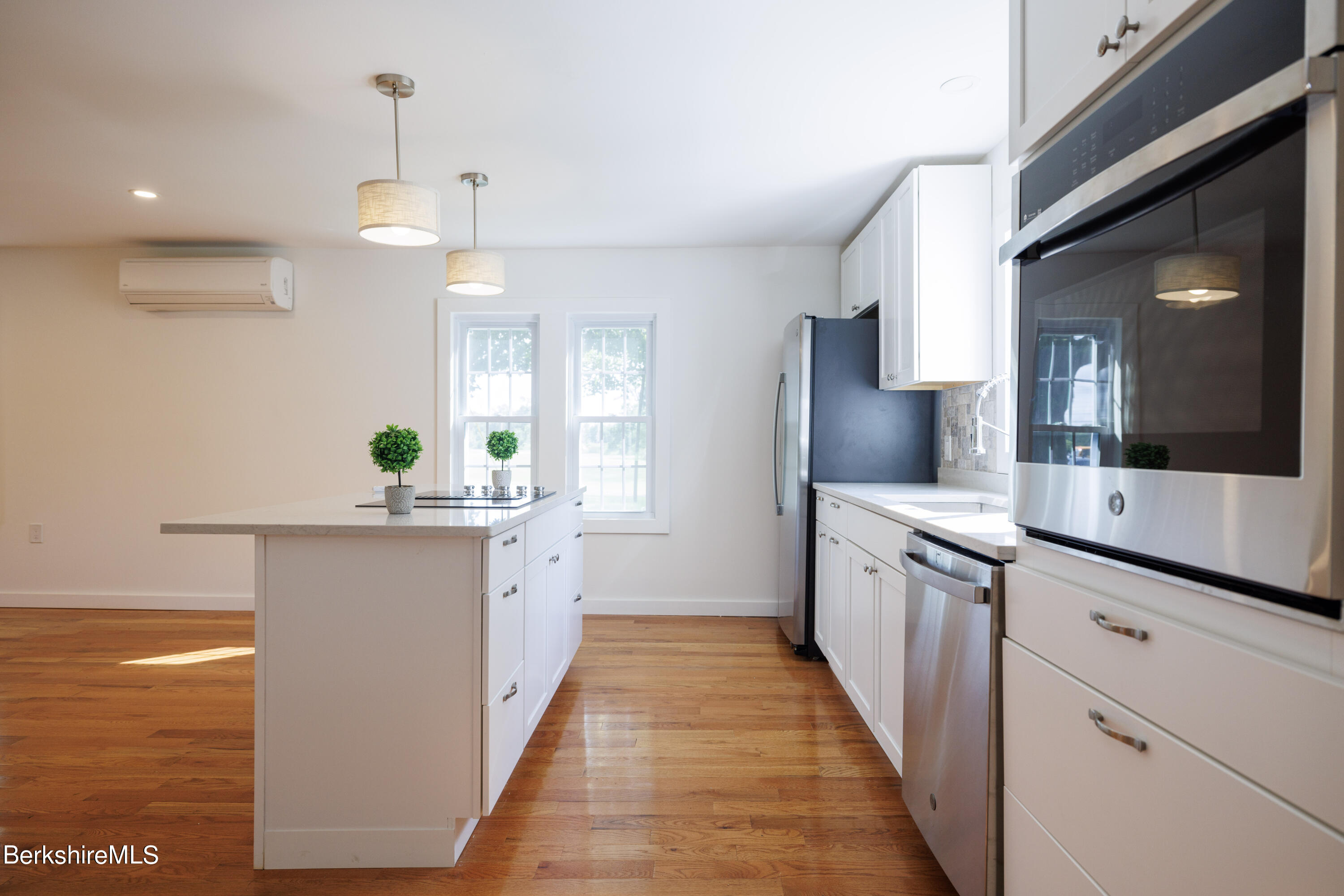 210 Ashley Falls Road Sheffield, MA 01257 - Photo 9 of 25 0G1A6828