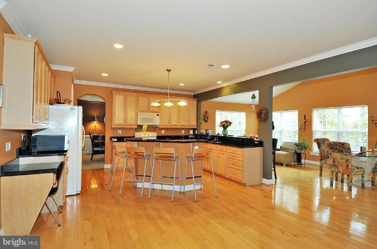 6215 Winters Ridge Hanover, MD 21076 - Photo 6 of 30 Kitchen