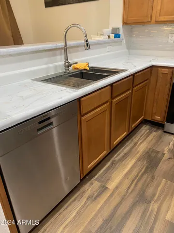 a close view of sink and tap