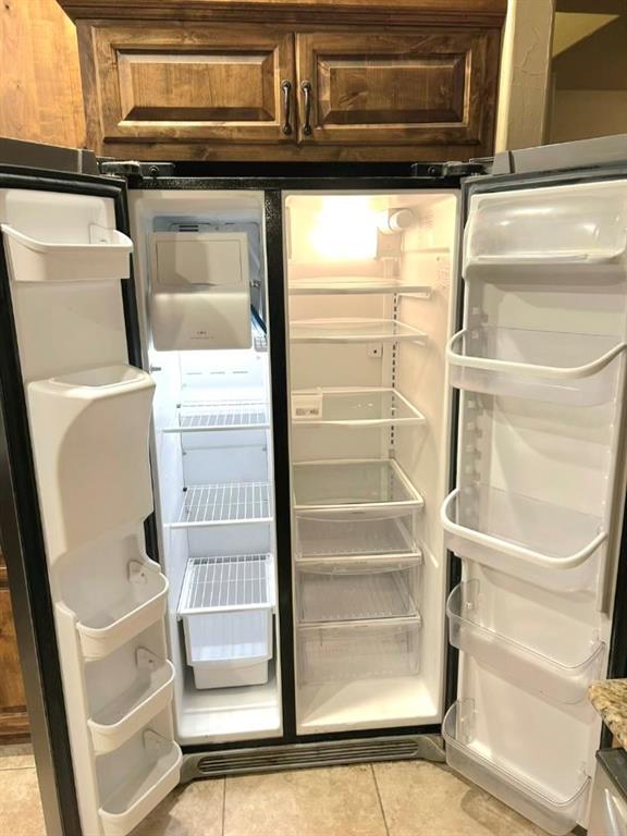 1118 Elk Ridge Drive Stephenville, TX 76401 - Photo 31 of 40 a view of washer and dryer