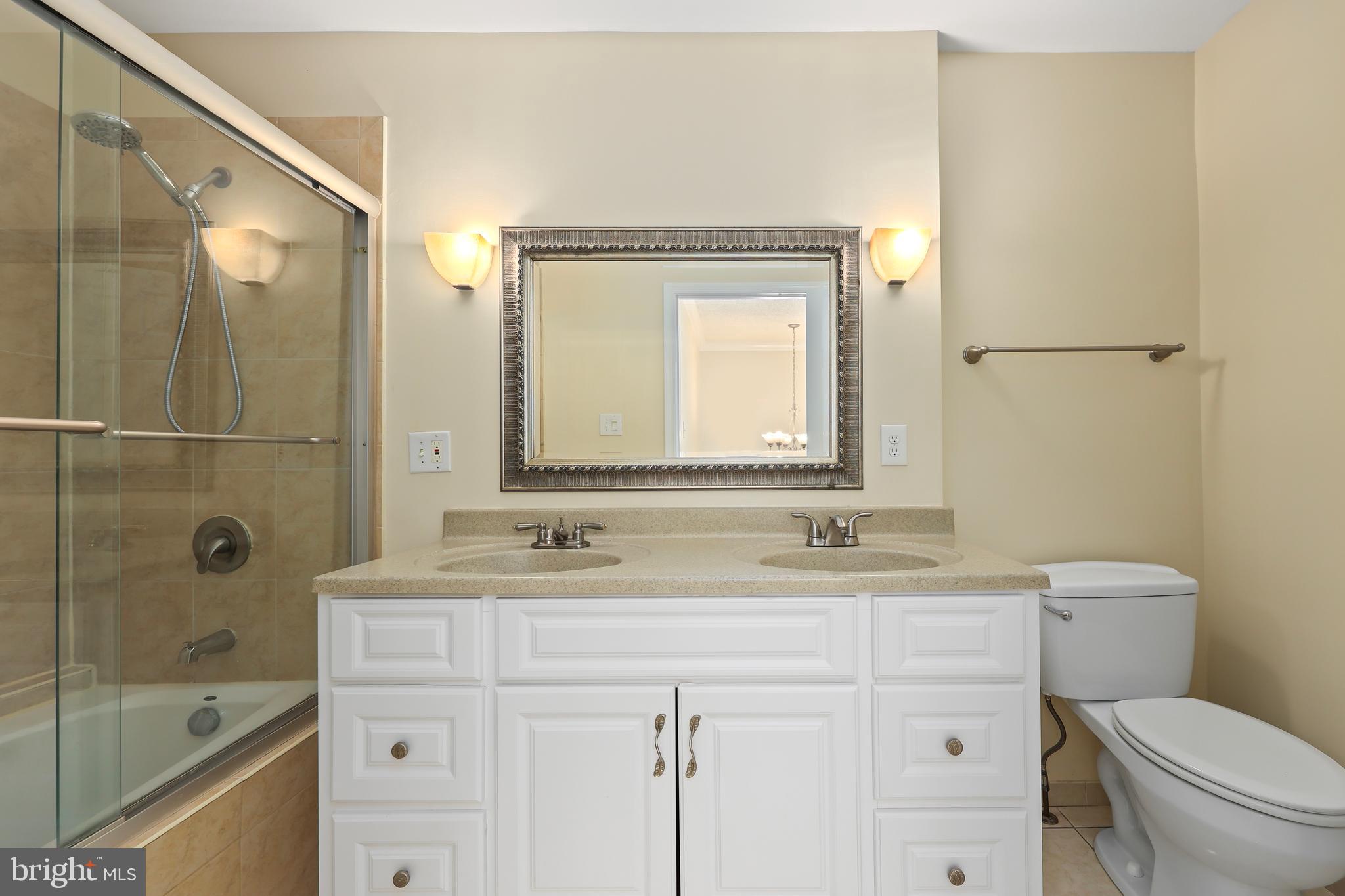 2256 White Cornus Lane Reston, VA 20191 - Photo 17 of 36
