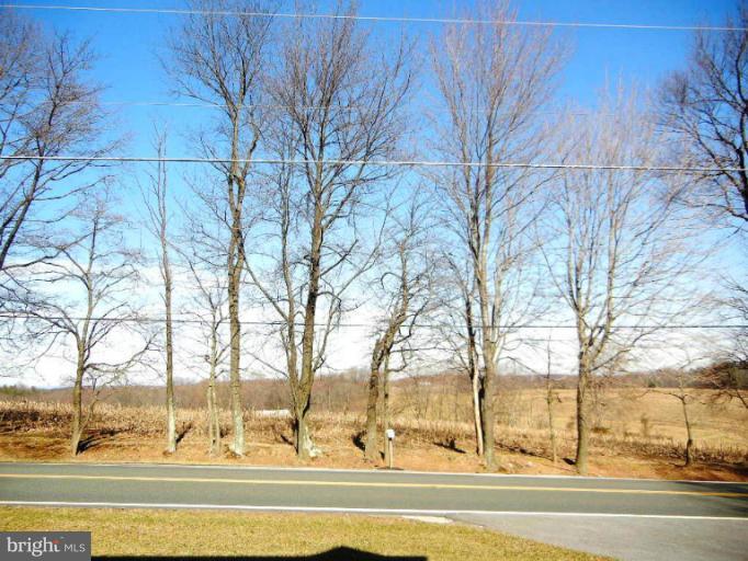 3915 Salem Bottom Road Westminster, MD 21157 - Photo 18 of 28 View