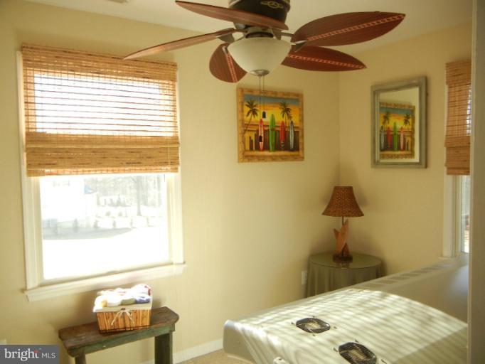 3915 Salem Bottom Road Westminster, MD 21157 - Photo 19 of 28 Bedroom