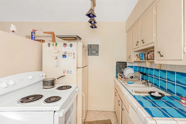 $639,000 | 2581 Northeast 11th Court, Pompano Beach, FL 33062