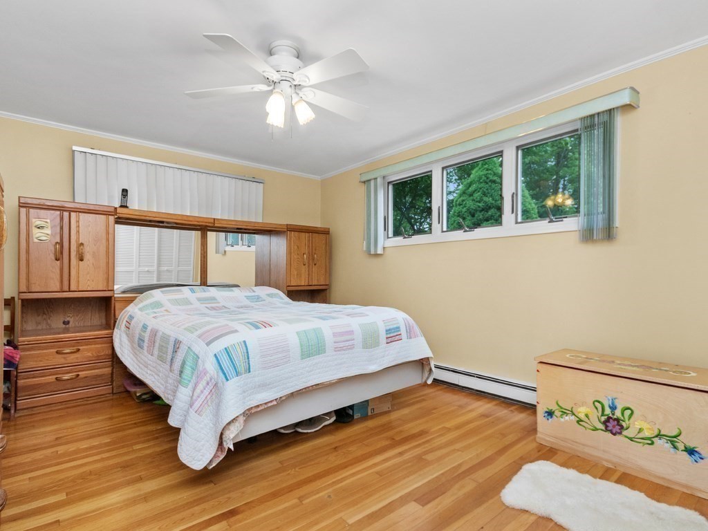 87 Whitewood Road Westwood, MA 02090 - Photo 27 of 39 Gallery Image 27
