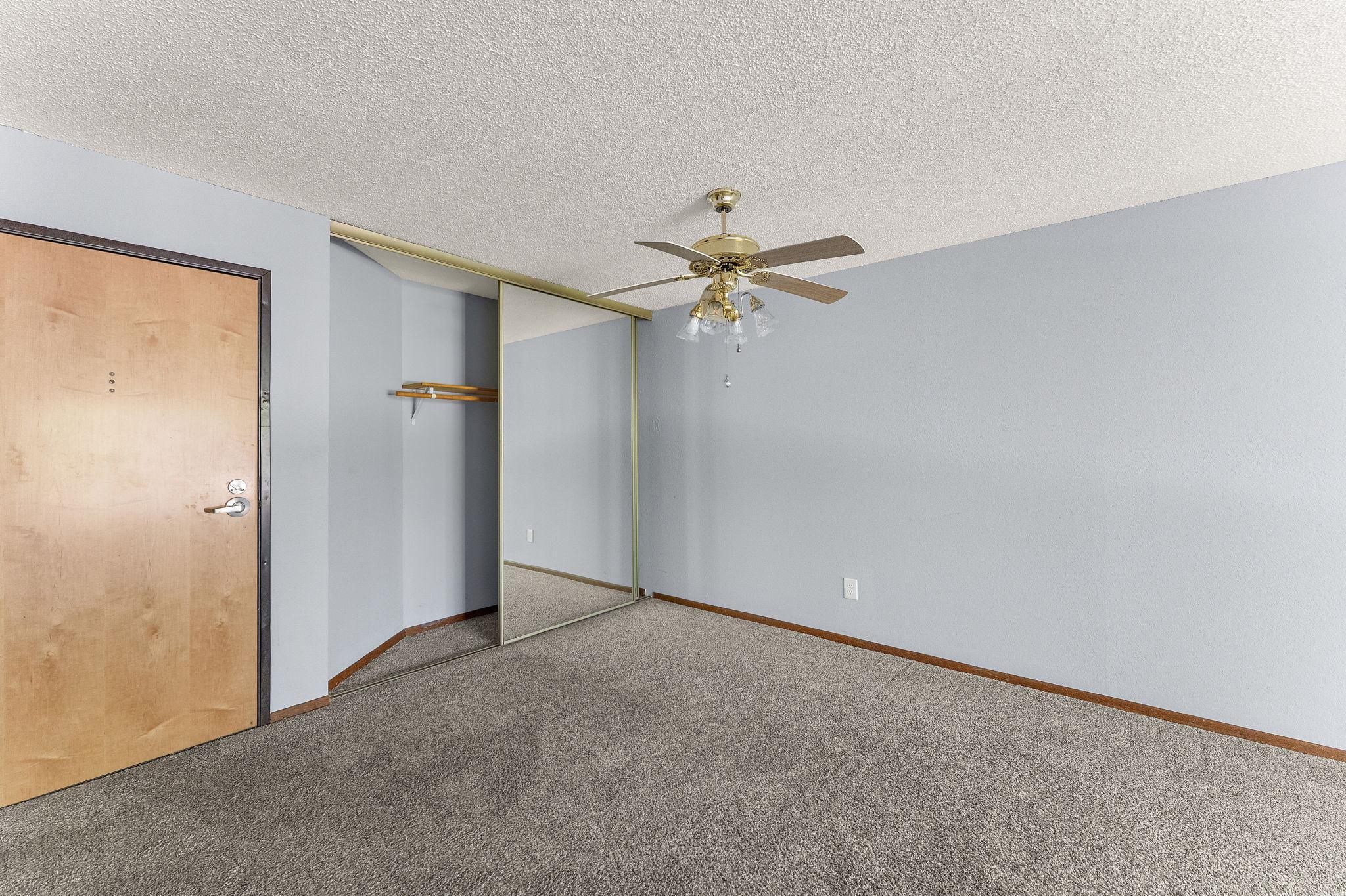 3155 Coachman Road, Unit 308 Eagan, MN 55121 - Photo 7 of 24