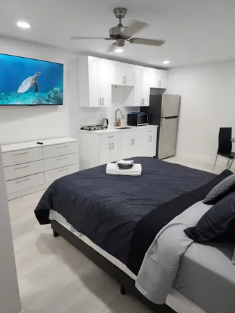 $1,500 | 320 Northwest 4th Avenue, Unit 4, Deerfield Beach, FL 33441