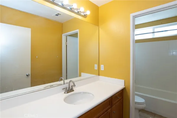 $3,800 | 619 West Ave H 13, Lancaster, CA 93534