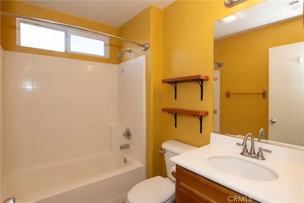$3,800 | 619 West Ave H 13, Lancaster, CA 93534