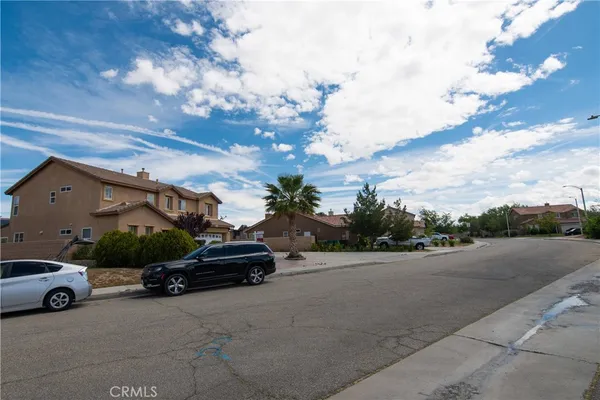 $3,800 | 619 West Ave H 13, Lancaster, CA 93534