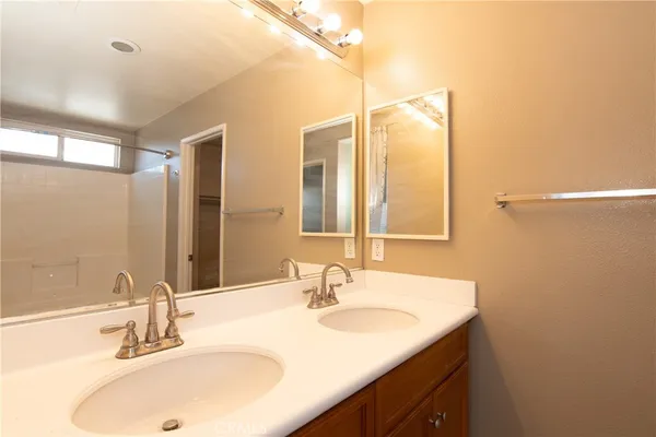 $3,800 | 619 West Ave H 13, Lancaster, CA 93534