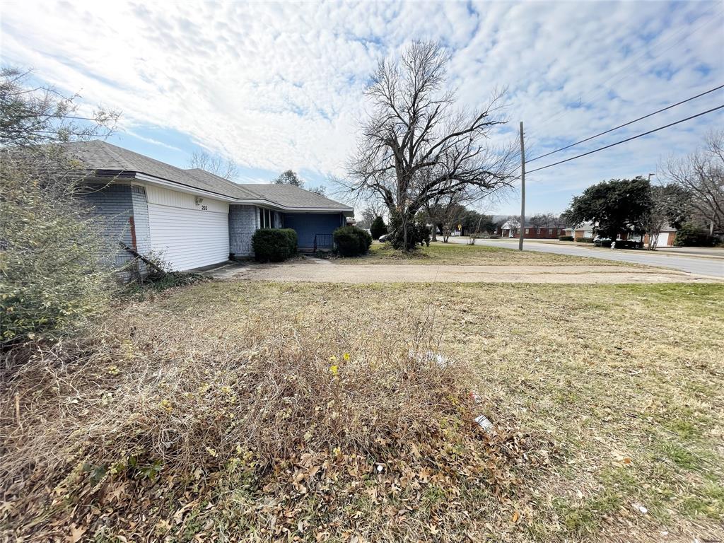 203 Abrams Road Richardson, TX 75081 - Photo 26 of 29 a house view with a outdoor space