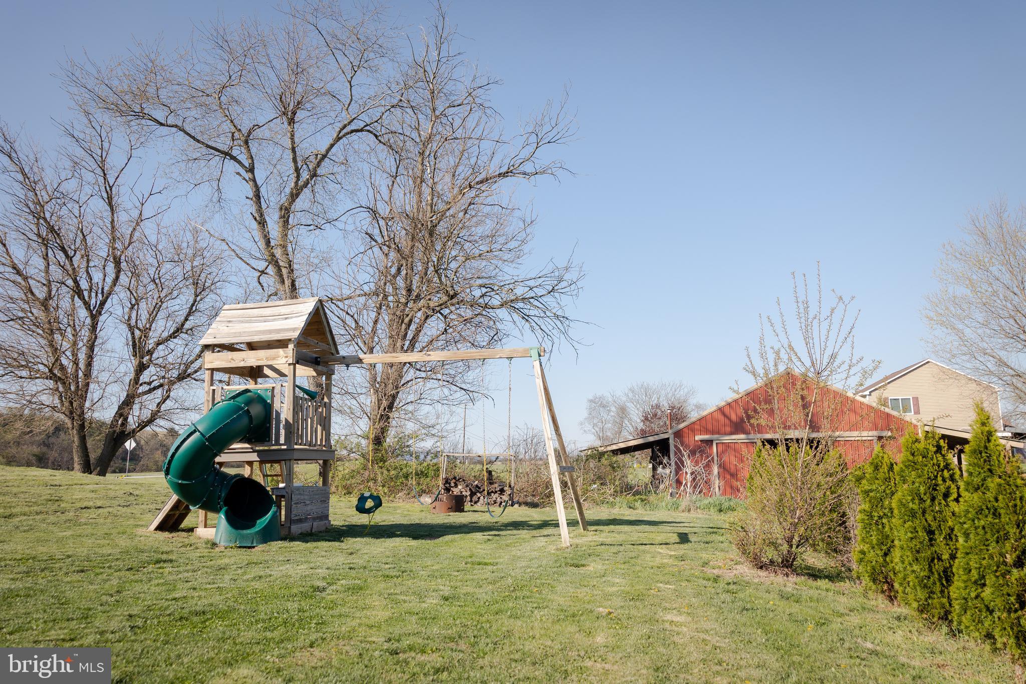 599 Hilltown Road Gettysburg, PA 17325 - Photo 11 of 38