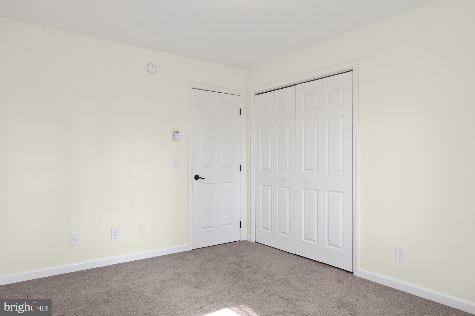 599 Hilltown Road Gettysburg, PA 17325 - Photo 33 of 49 a view of an empty room