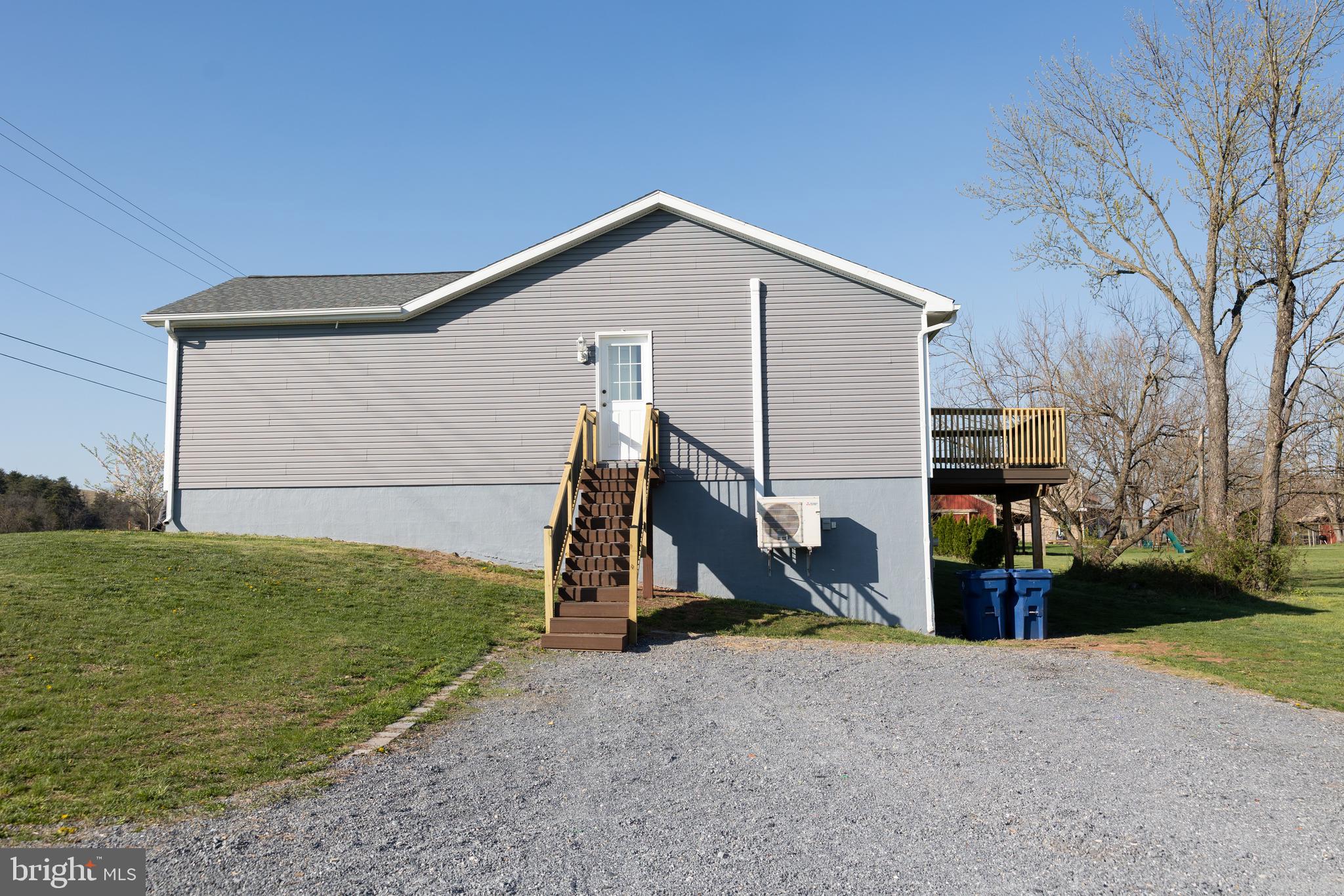 599 Hilltown Road Gettysburg, PA 17325 - Photo 4 of 38