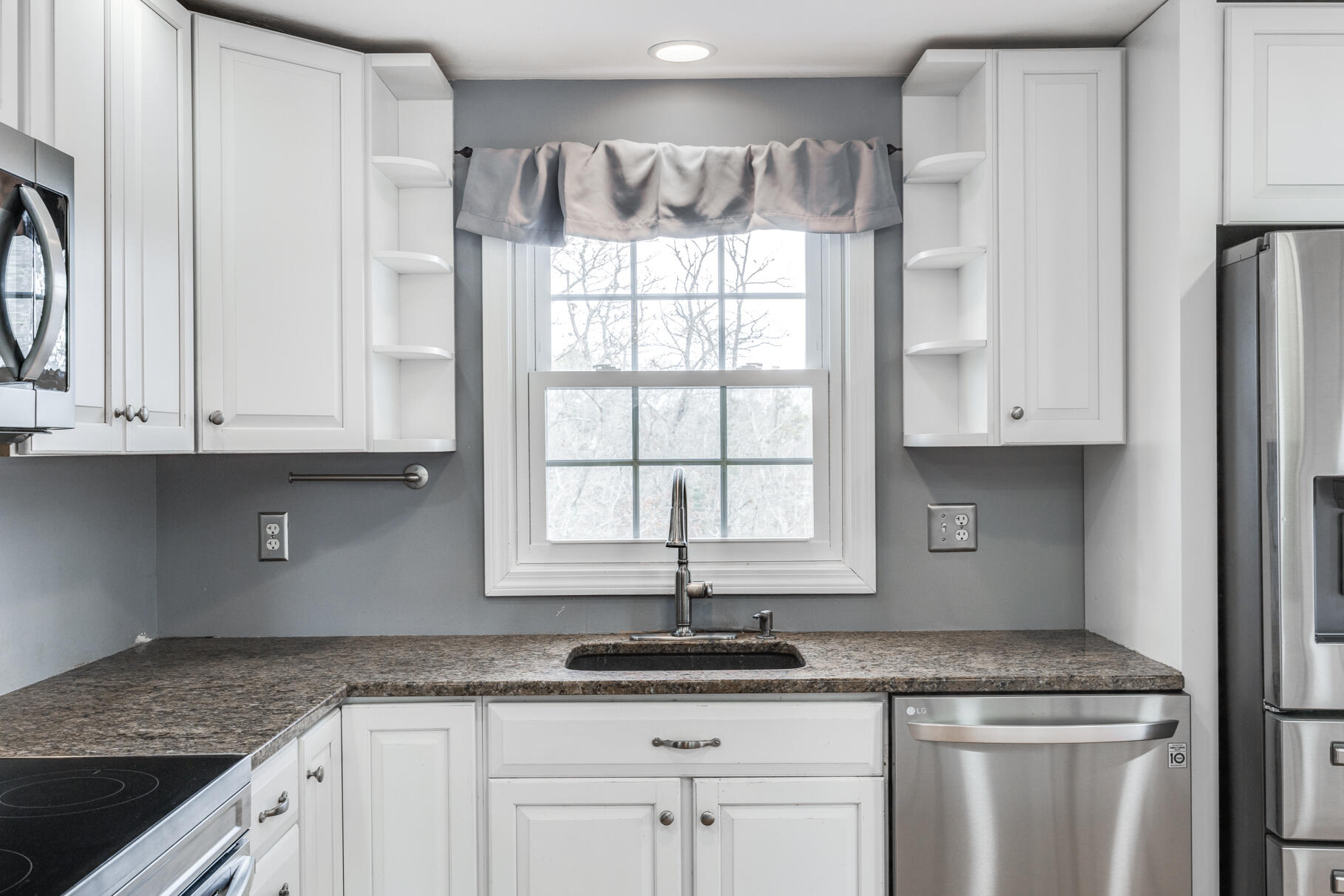 21 River Run Mashpee, MA 02649 - Photo 20 of 45 Kitchen