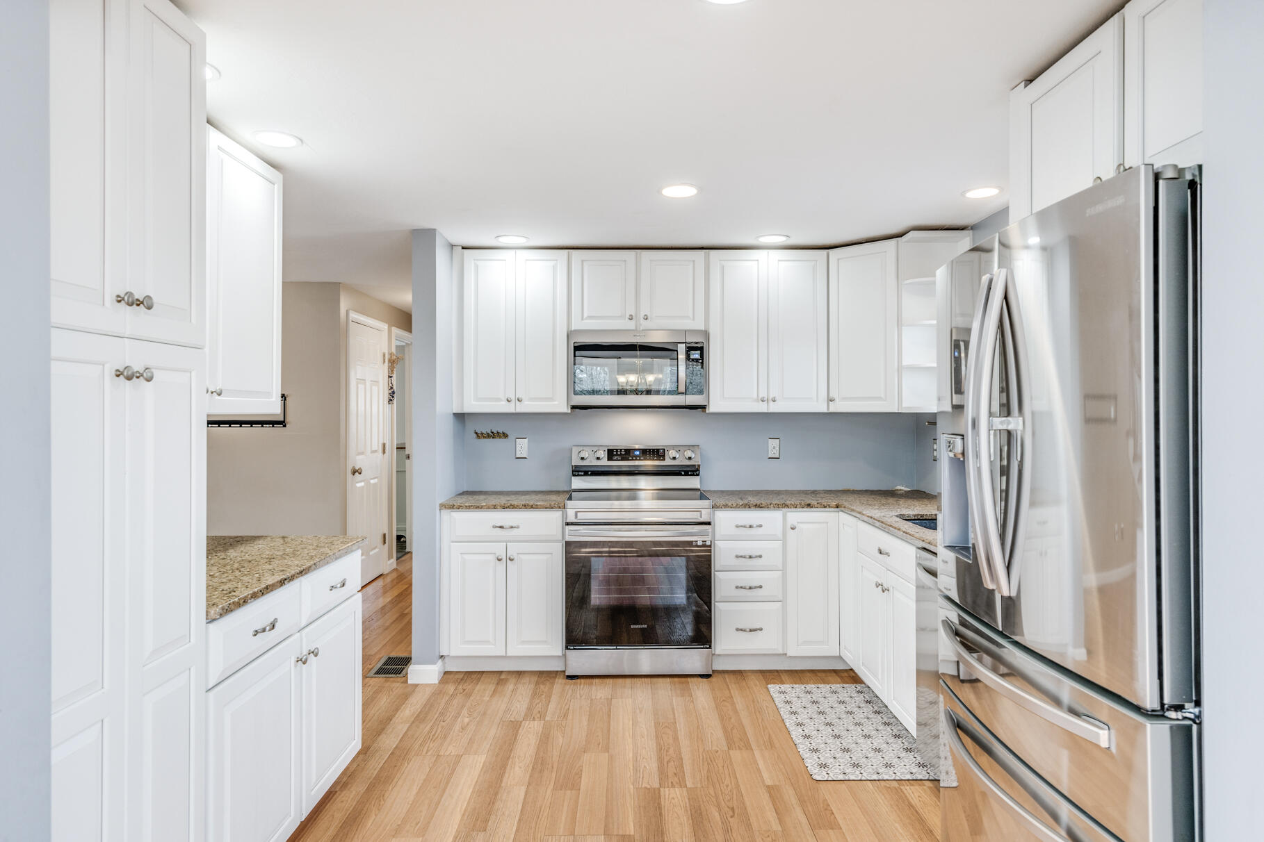21 River Run Mashpee, MA 02649 - Photo 22 of 45 Kitchen