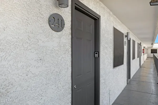$109,500 | 18202 North Cave Creek Road, Unit 241, Phoenix, AZ 85032