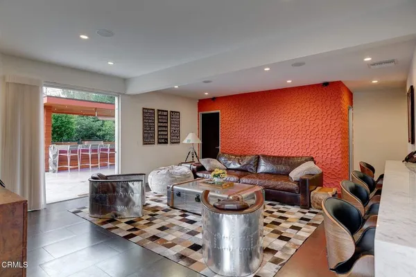 $3,899,888 | 425 Anita Drive, Pasadena, CA 91105
