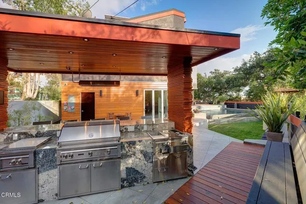 $3,899,888 | 425 Anita Drive, Pasadena, CA 91105
