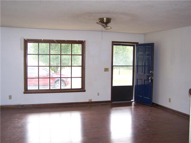 256 Tin Top Road Leoma, TN 38468 - Photo 10 of 11 Gallery Image 10