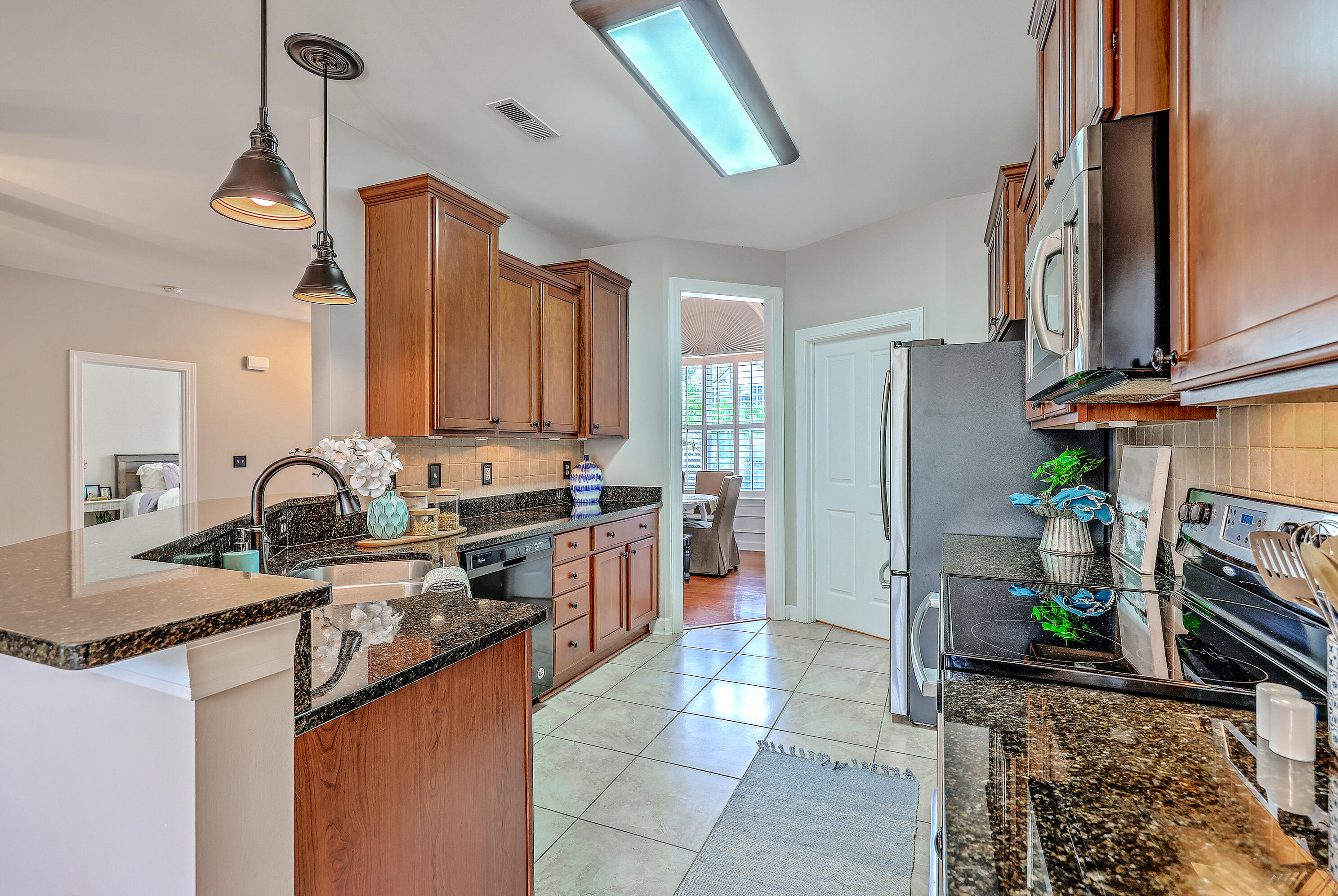 424 Black Horse Road Moncks Corner, SC 29461 - Photo 11 of 34 Kitchen
